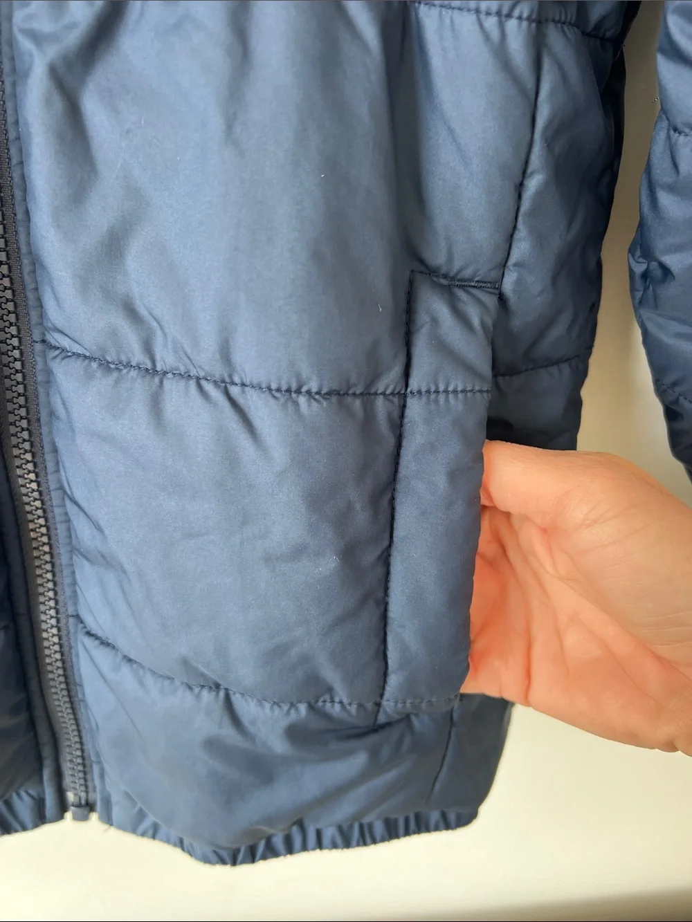 The North Face Navy Puffer Jacket Youth Small Kids Winter Coat
